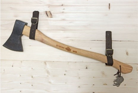 Axe Holder // Wandhalter